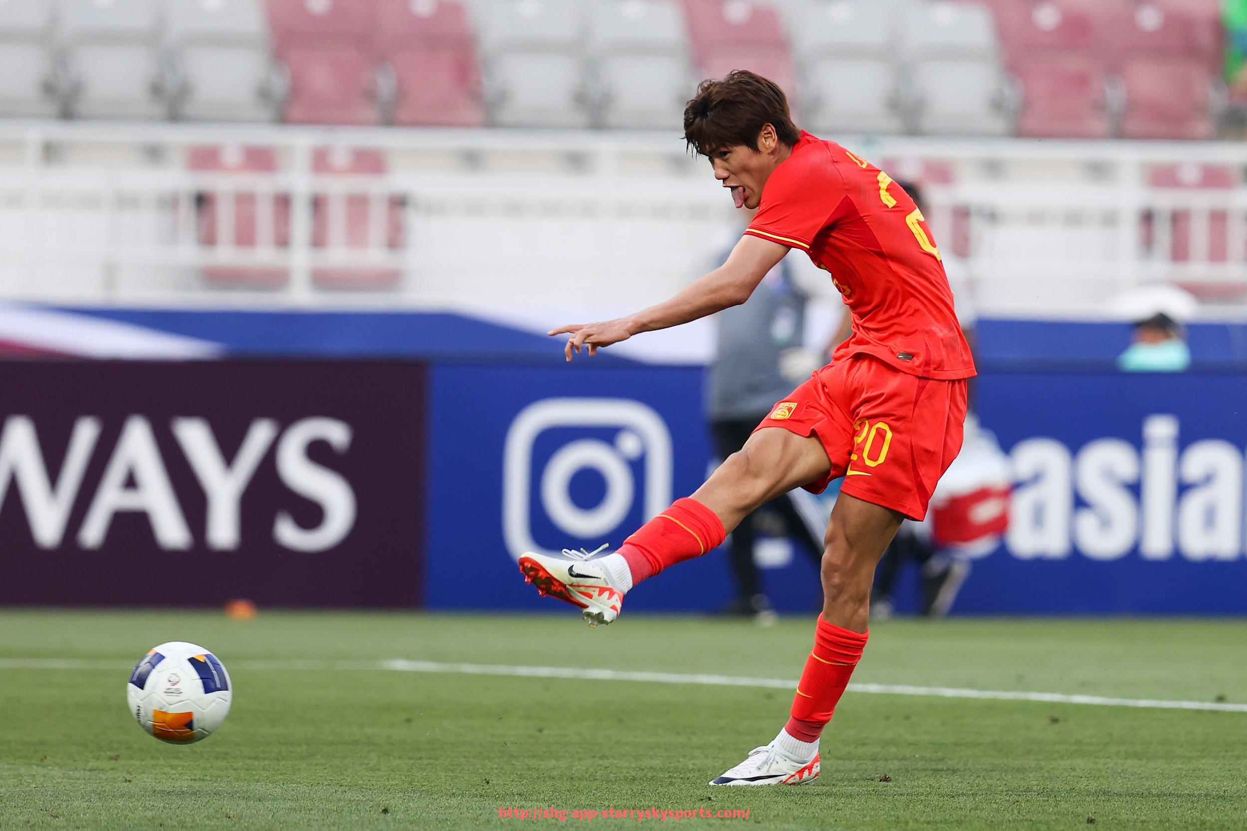 星空体育app-法甲里昂历史上的射手王数据与球员介绍